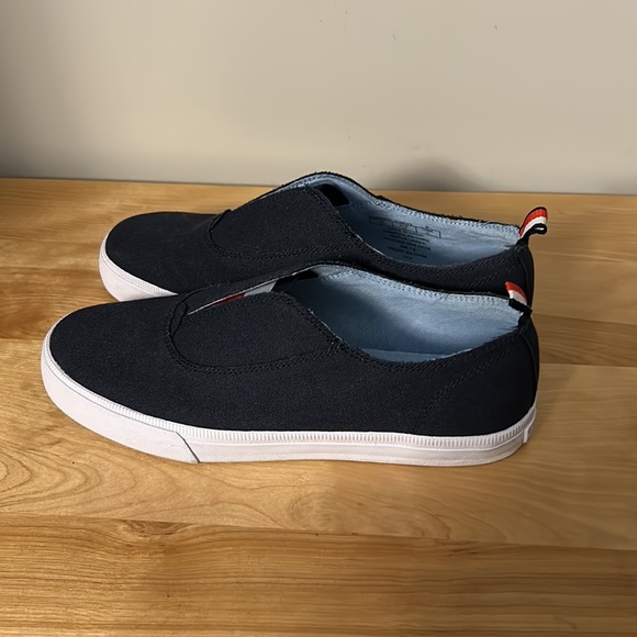 Tommy Hilfiger Slip Ons - Picture 3 of 5